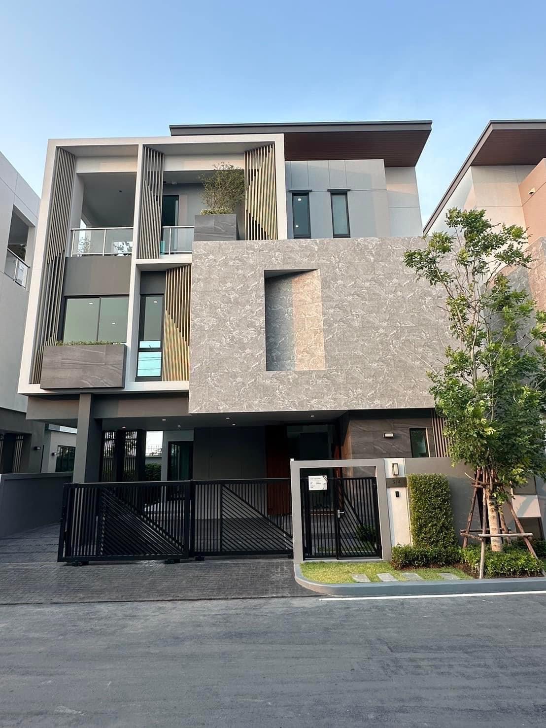 4 卧室 独立房屋  在  - Image 1