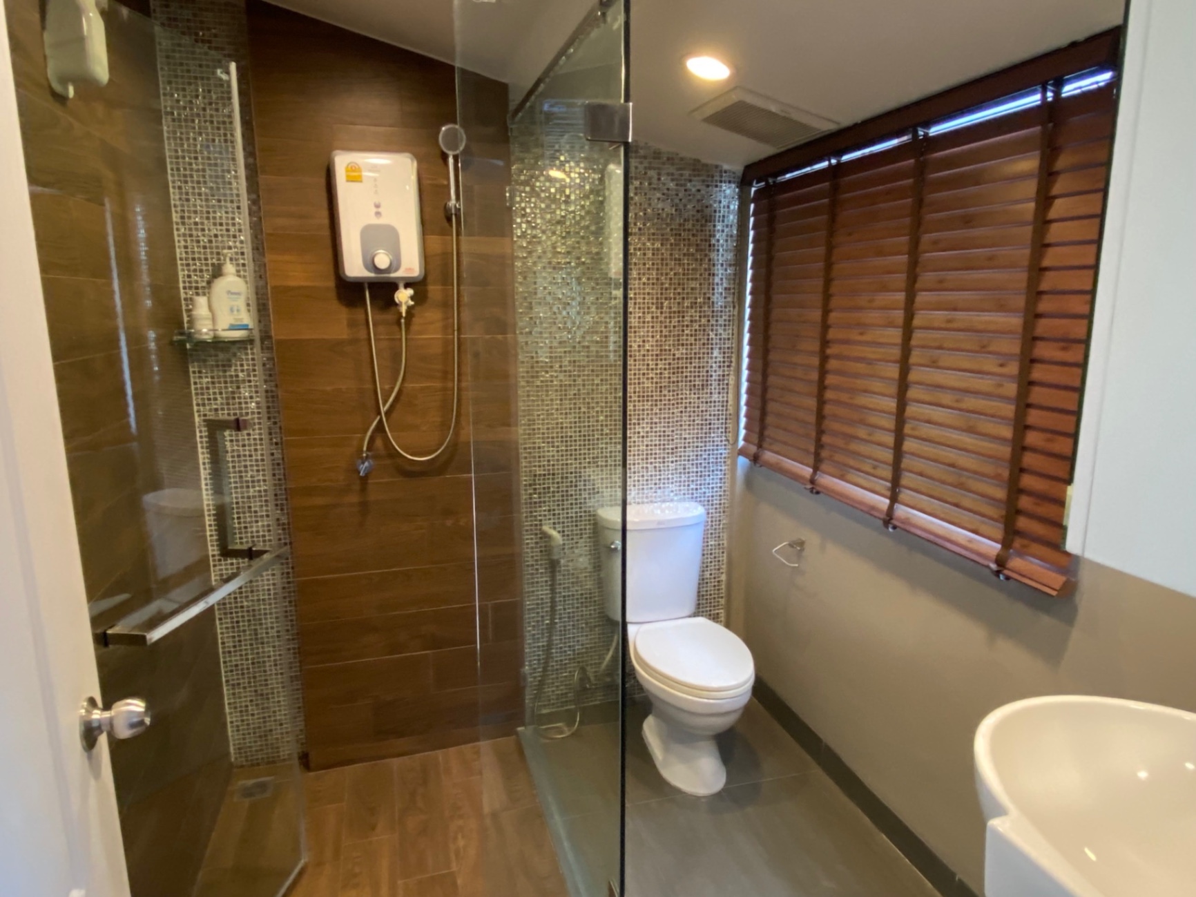 3 Bedroom Townhouse For Sale in Wat Phraya Krai, Bang Kho Laem, Bangkok - Image 22