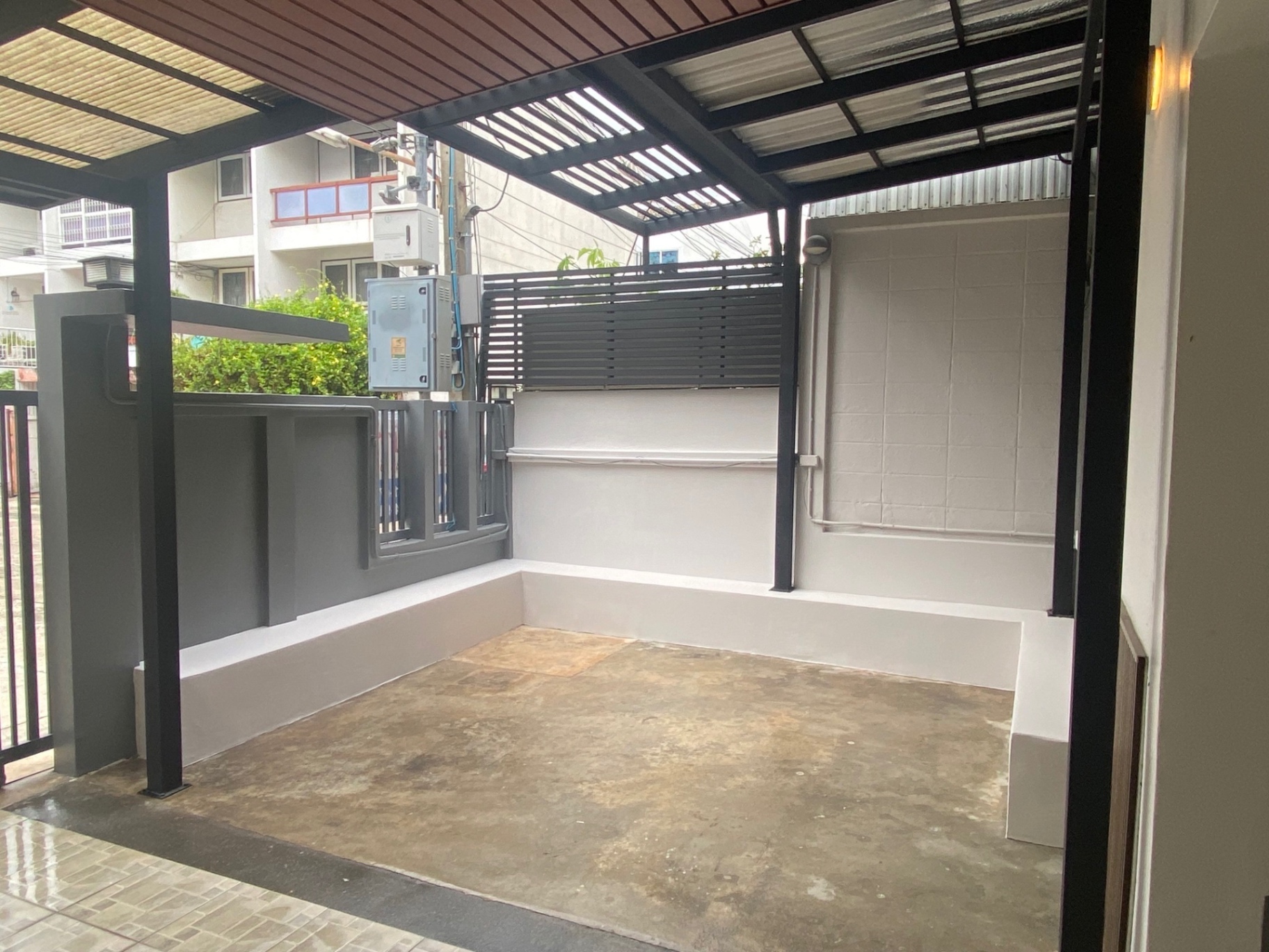 3 Bedroom Townhouse For Sale in Wat Phraya Krai, Bang Kho Laem, Bangkok - Image 16