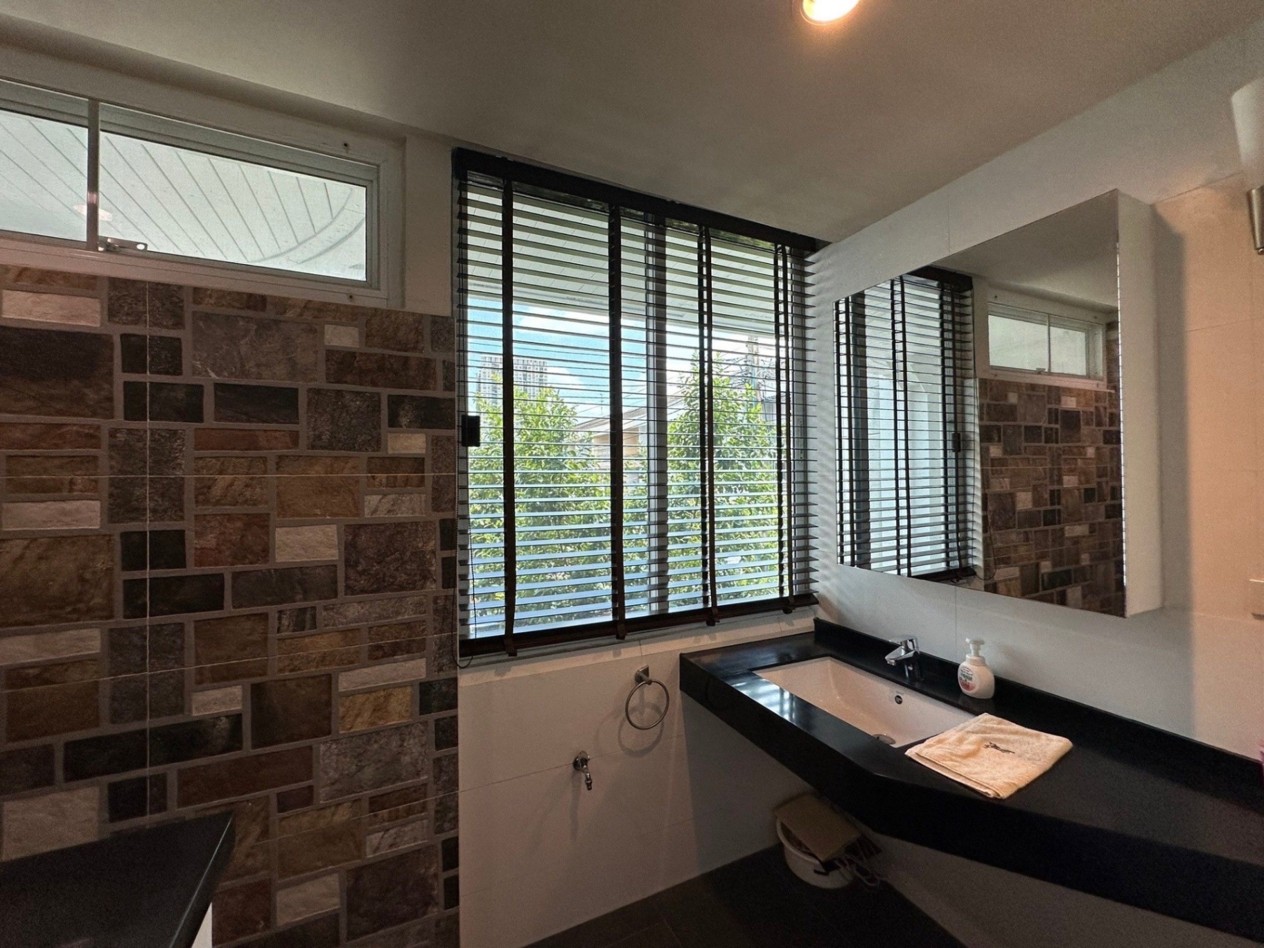 3 Bedroom Townhouse For Sale in Wat Phraya Krai, Bang Kho Laem, Bangkok - Image 23