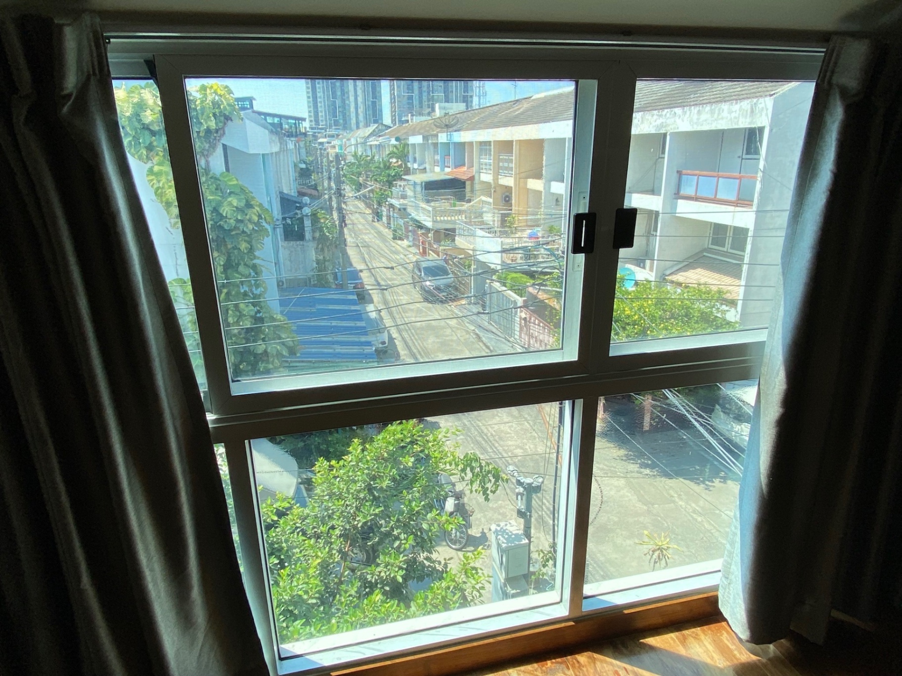3 Bedroom Townhouse For Sale in Wat Phraya Krai, Bang Kho Laem, Bangkok - Image 17