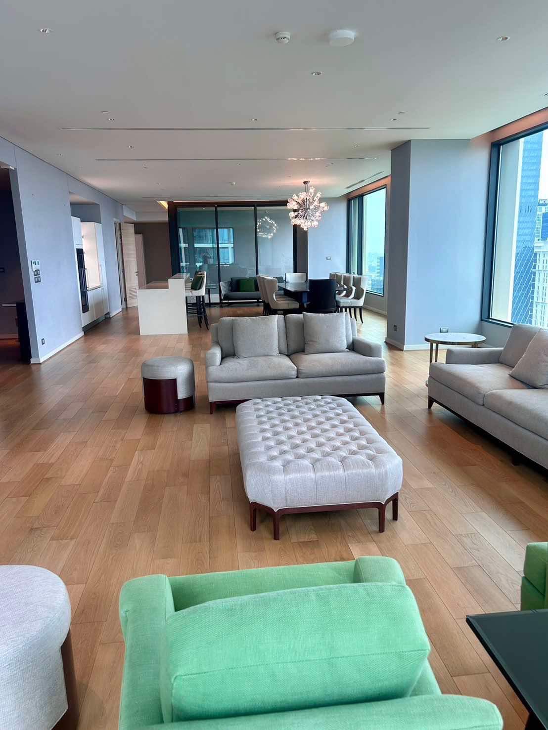 The Residences at Sindhorn Kempinski Hotel Bangkok - Image 2