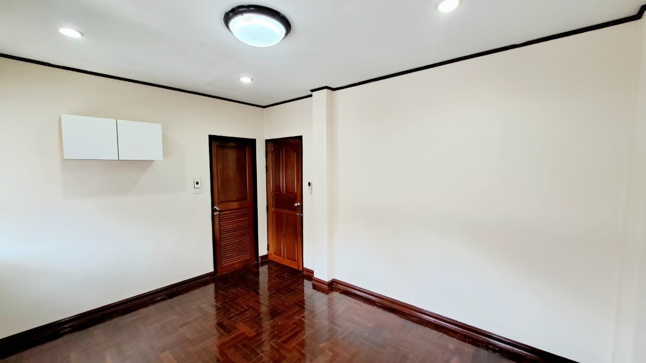 4 ห้องนอน ทาวน์เฮาส์  ใน พระโขนงเหนือ, วัฒนา, กรุงเทพมหานคร - Image 16