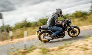 How much does a full motorbike licence cost in the UK?