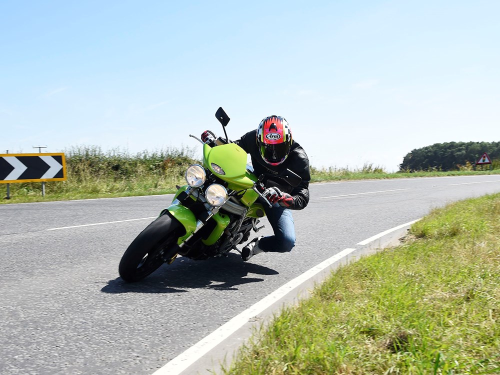 Tips for cheap motorbike insurance | MCN Compare