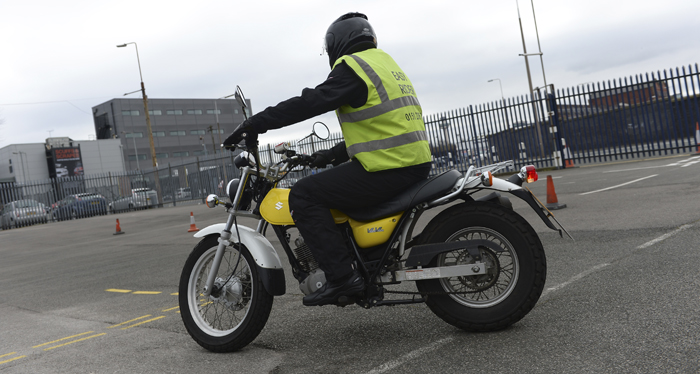 Learner rider on the move during their CBT (700px)