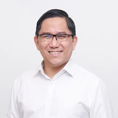 Hon. Alex Yam.jpg