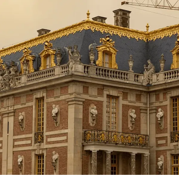 Travify Versailles Tours