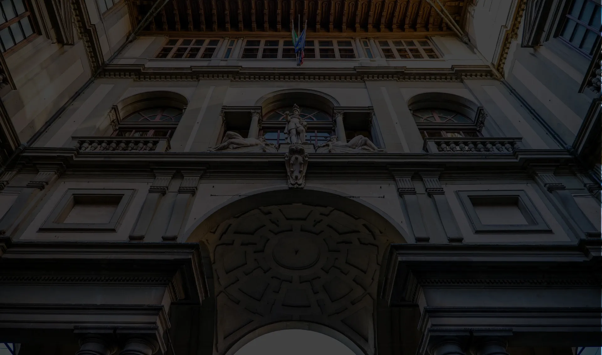 The combination of art, history, and architecture in the Galleria degli Uffizi offers an unparalleled cultural experience.