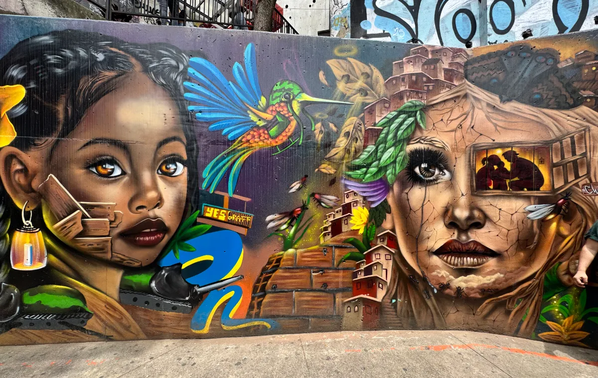 Murales Comuna 13 Medellín tour guiado