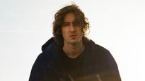 Dean Lewis