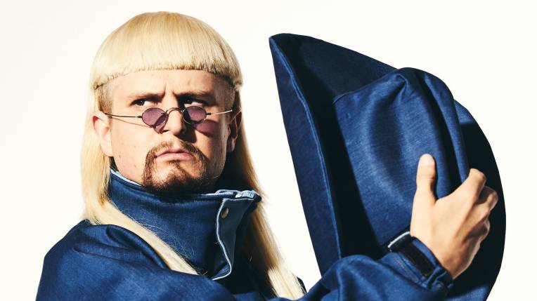 Dr. Oliver Tree