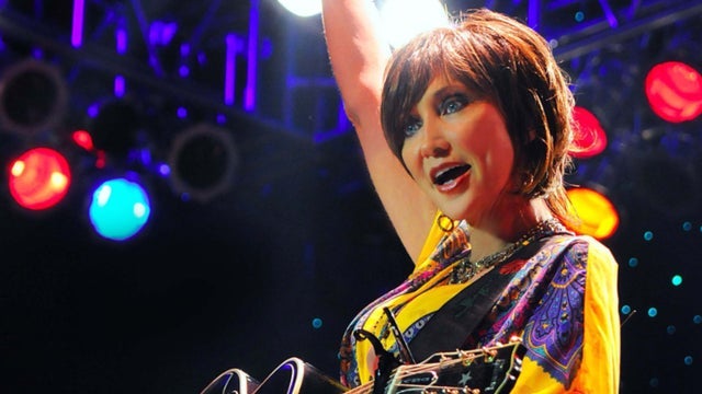 pam-tillis