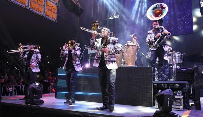 MegaBash MX: Banda MS