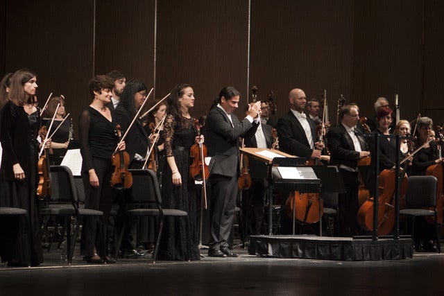 Mozart and Tchaikovsky : Tucson Symphony Orchestra