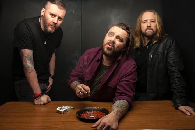 Seether w/ Skillet