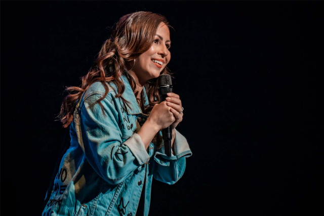 Anjelah Johnson-Reyes 