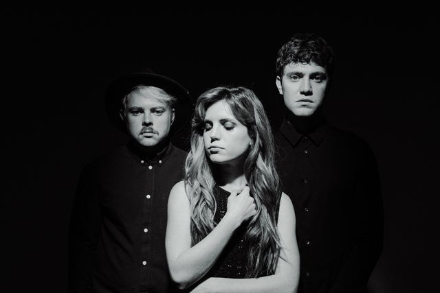 ECHOSMITH - COOL KIDS: THE DECADE TOUR