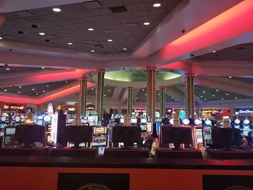 desert-diamond-casinos-entertainment-sahaurita