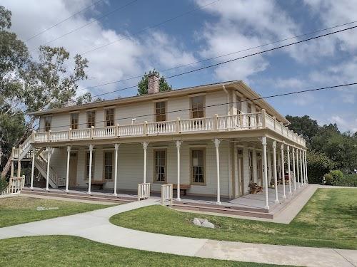 stagecoach-inn-museum