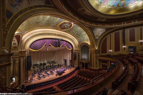 veterans-memorial-auditorium-the-vets-