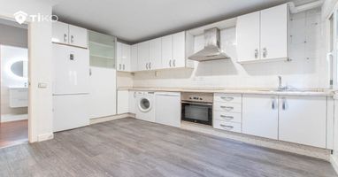 Piso de Tiko a la venta en Fray Diego de Cádiz, ubicado en el distrito Macarena de Sevilla