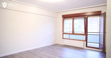 Piso de Tiko a la venta en Atxetabidea, ubicado en el distrito Begoña de Vizcaya