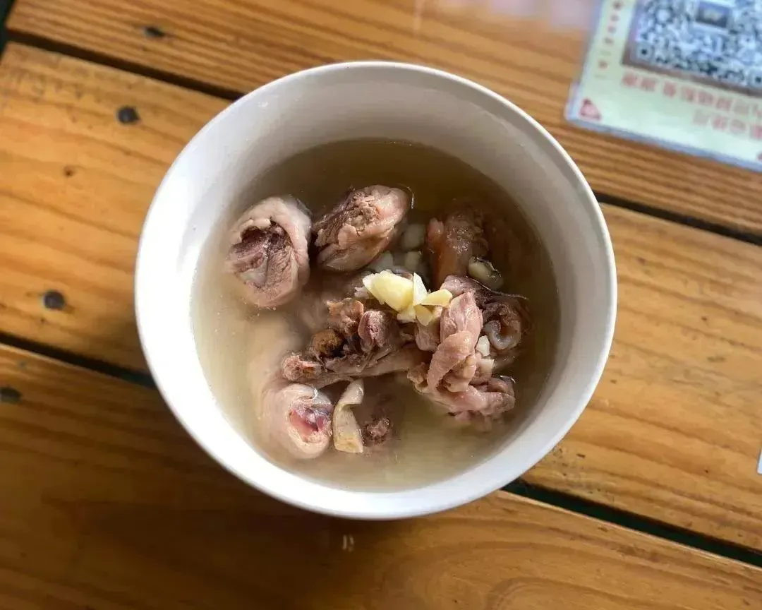 蒜頭雞湯（冷凍出貨）