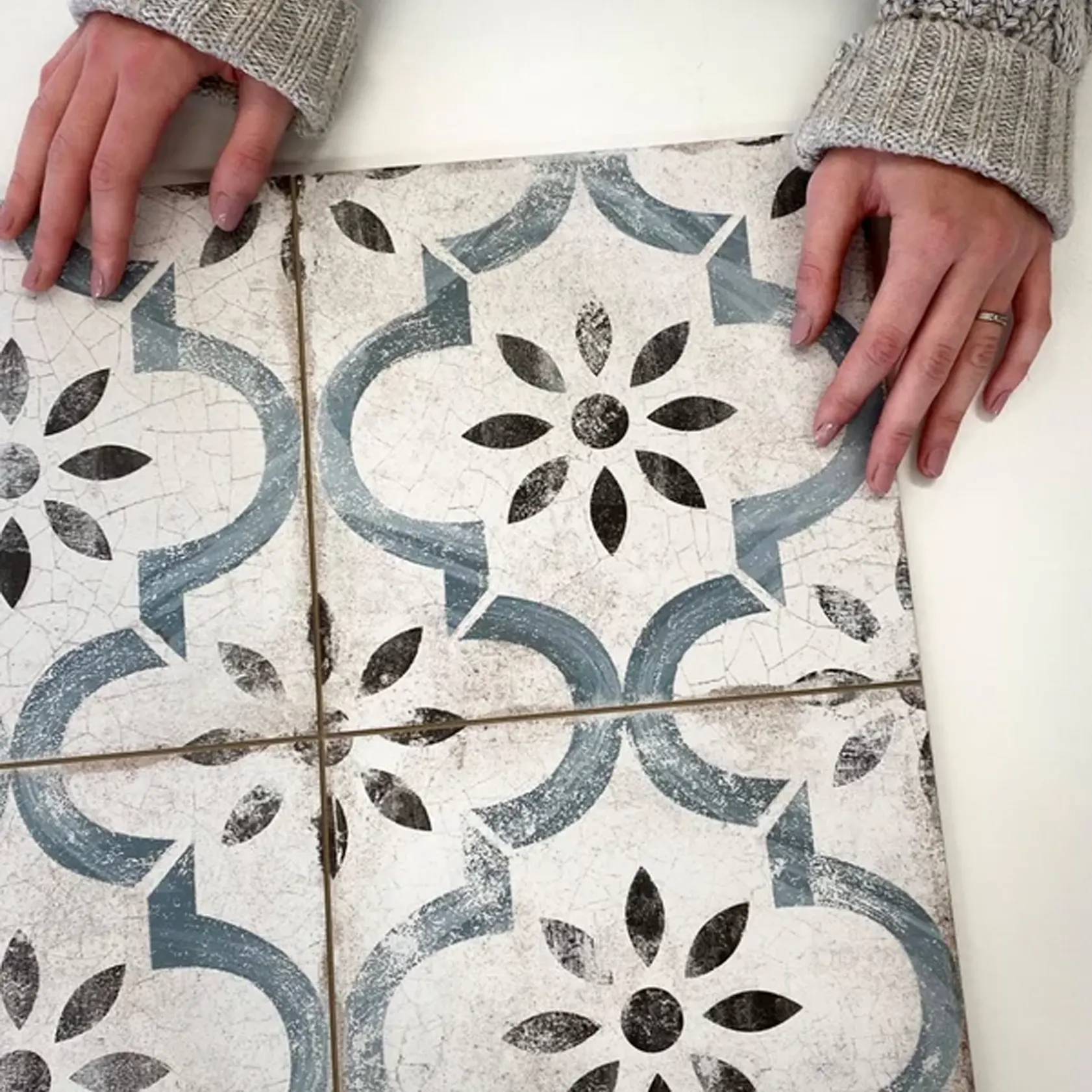 אריחים מצוירים