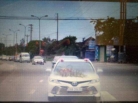Xôn xao đám cưới con trai Phó giám đốc bệnh viện trong dịch Covid-19