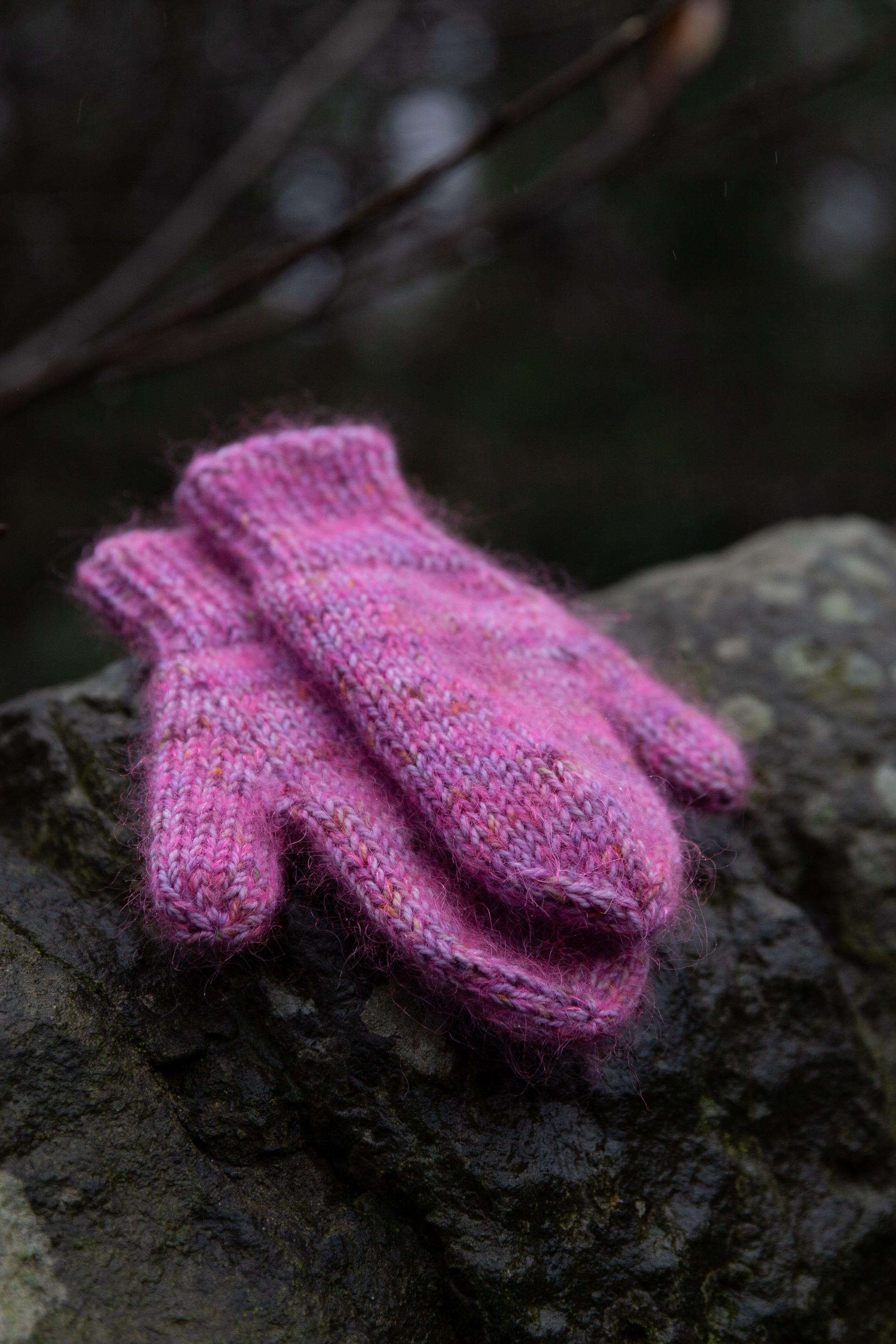 Free Mitten Knitting Patterns - Kiku Corner