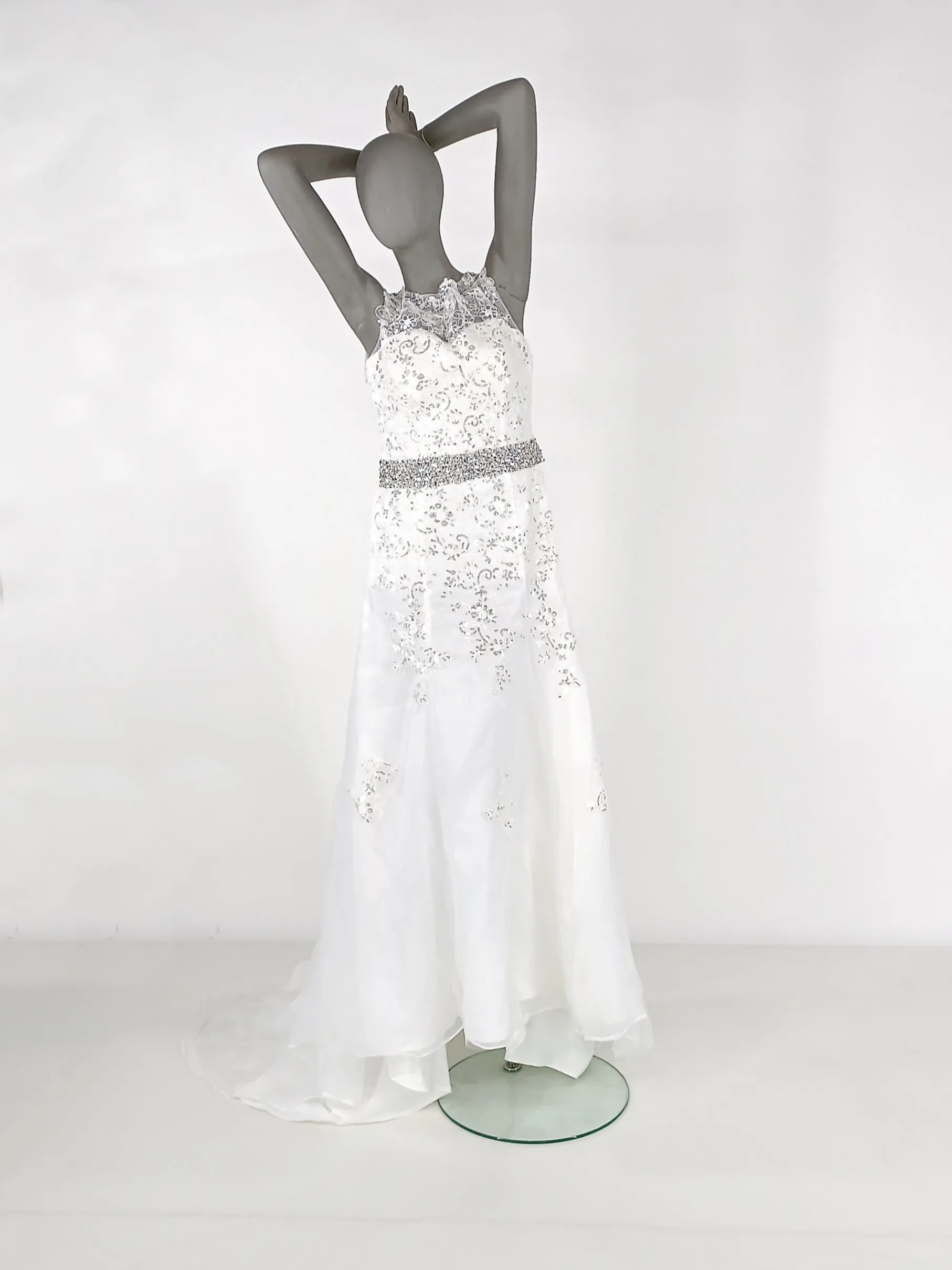 Brudekjole m. pailletter str. 40