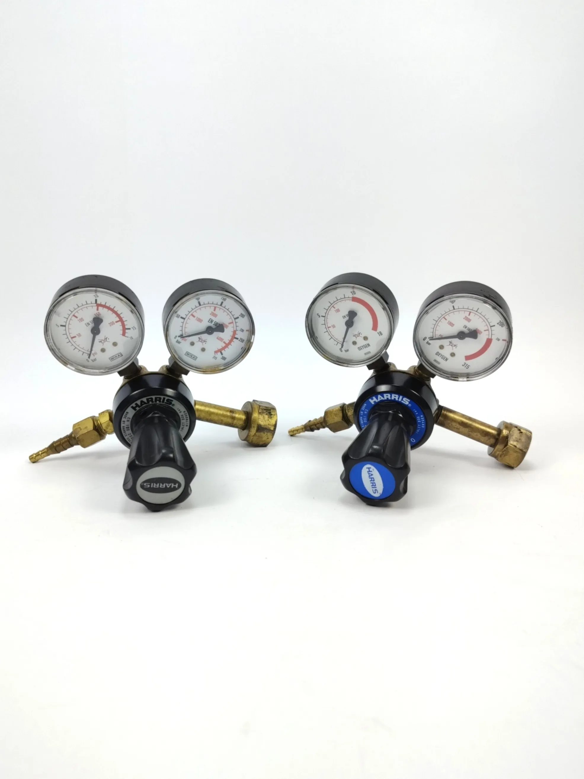 2x Harris 801 reduktionsventiler O & N