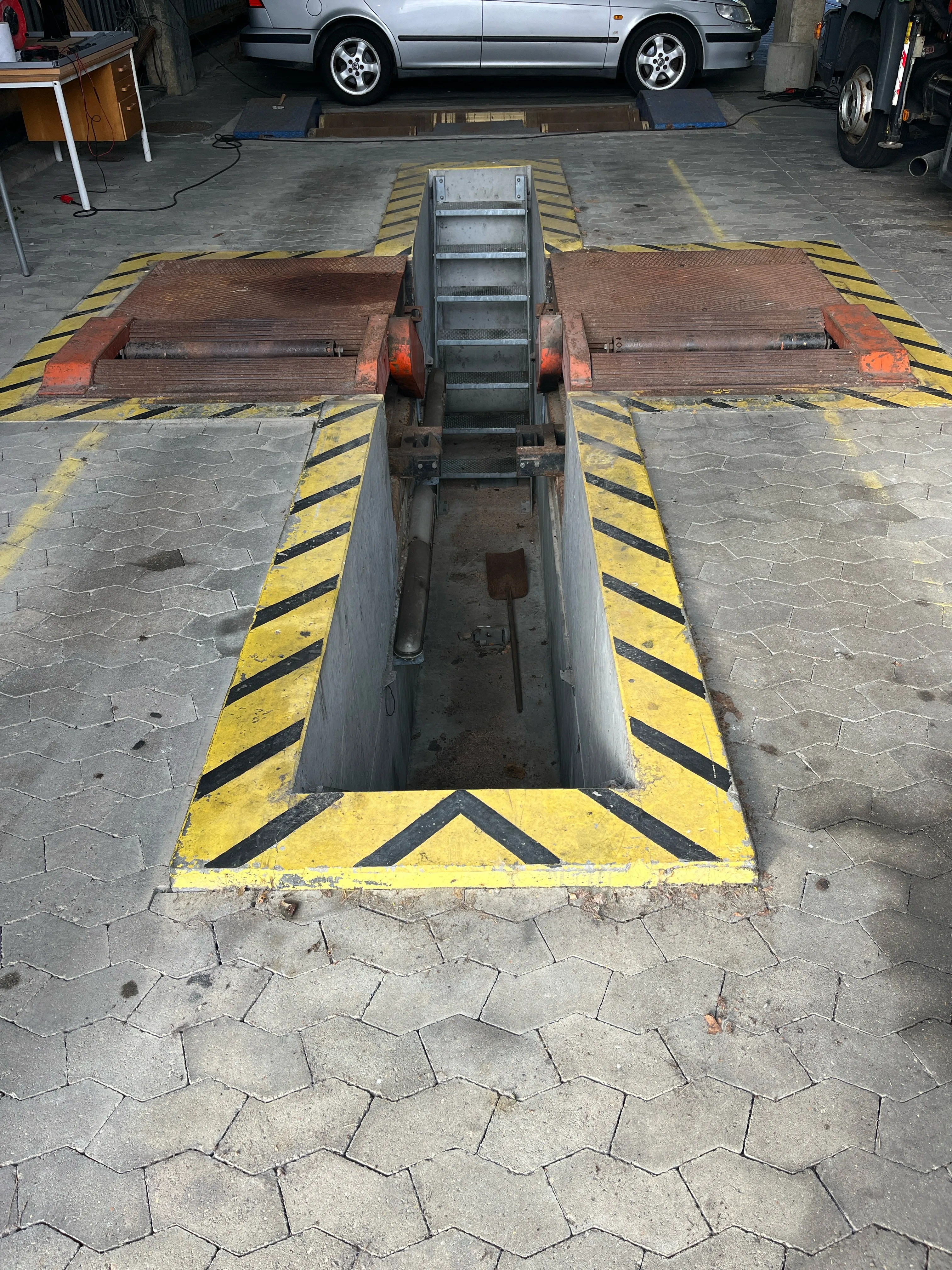 Lastbil rullefelt og bremsetester - BM