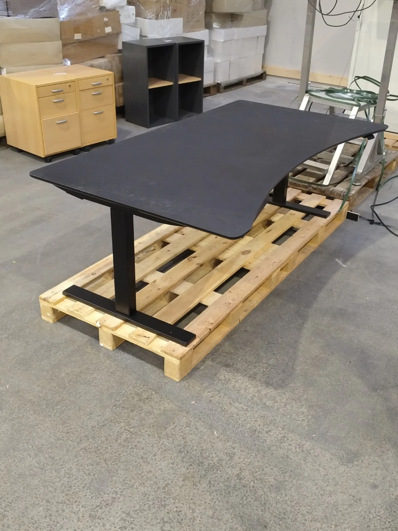 Hæve-/sænkebord sort - Linak & HOLMRIS