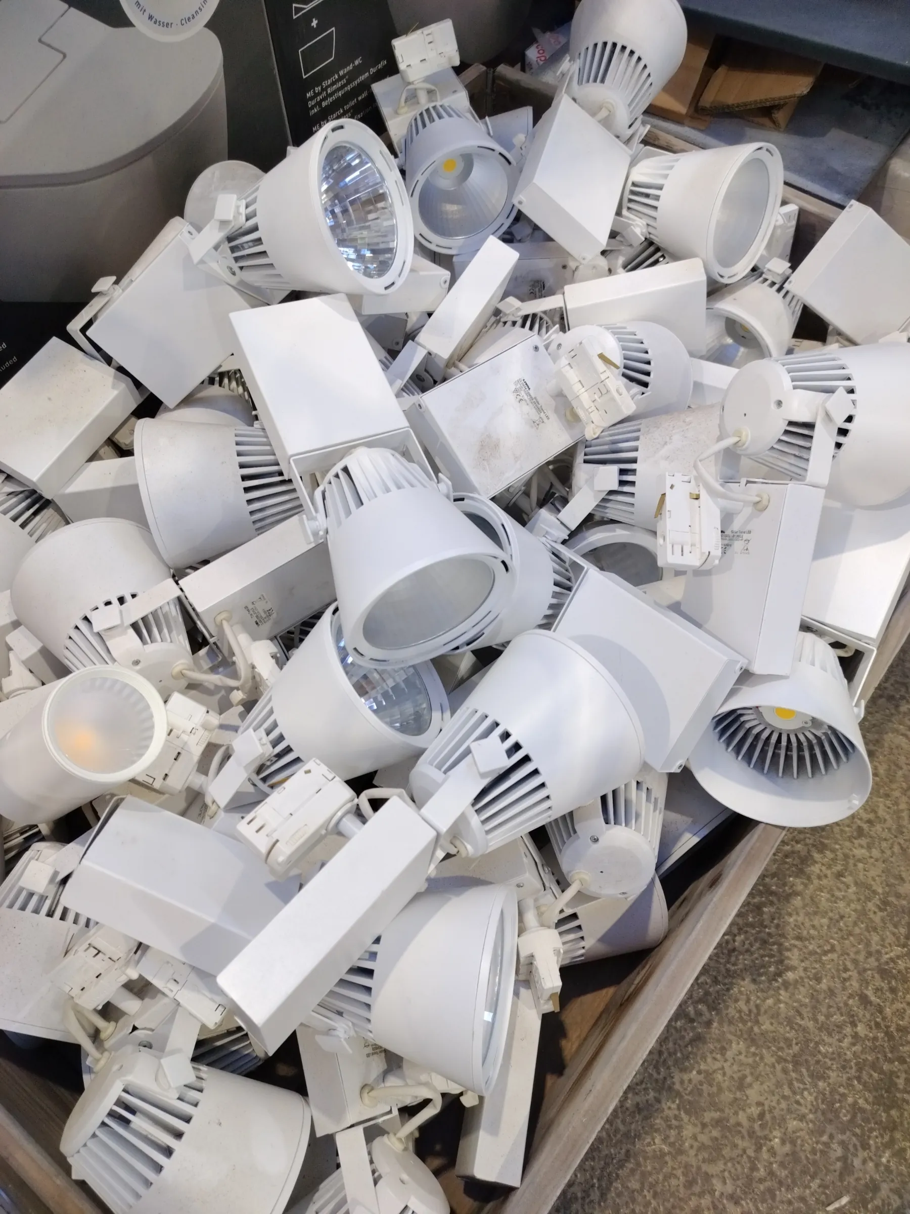 Lival Glider Trend LED lamper