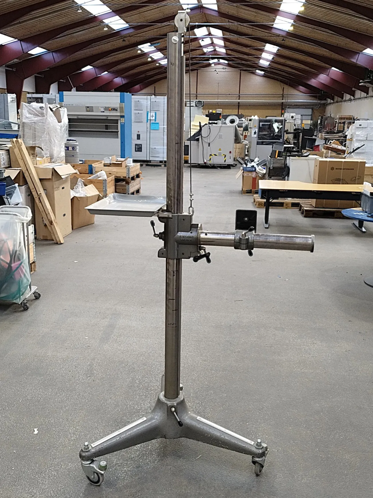 Vintage S. Szabad kamerastativ på hjul