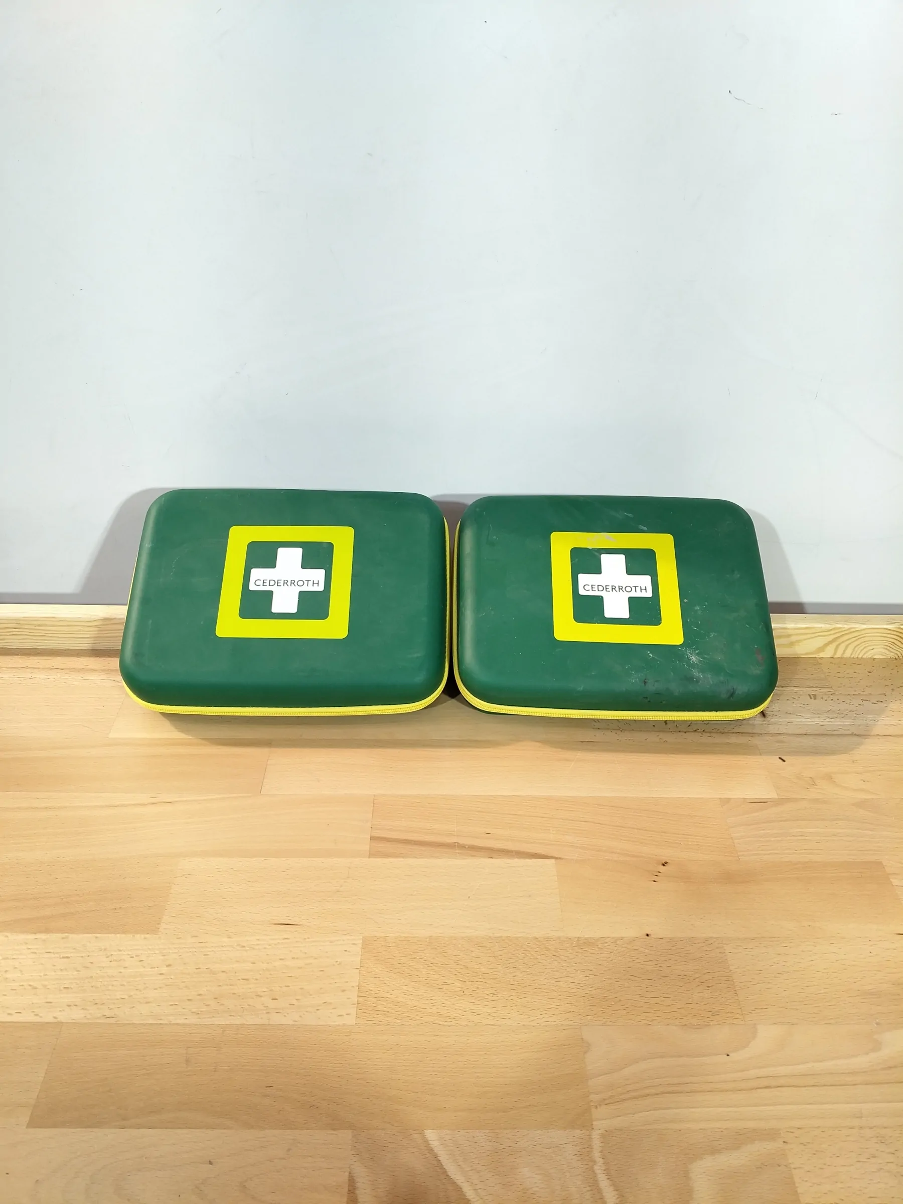 2 stk. førstehjælpskasser - Cederroth