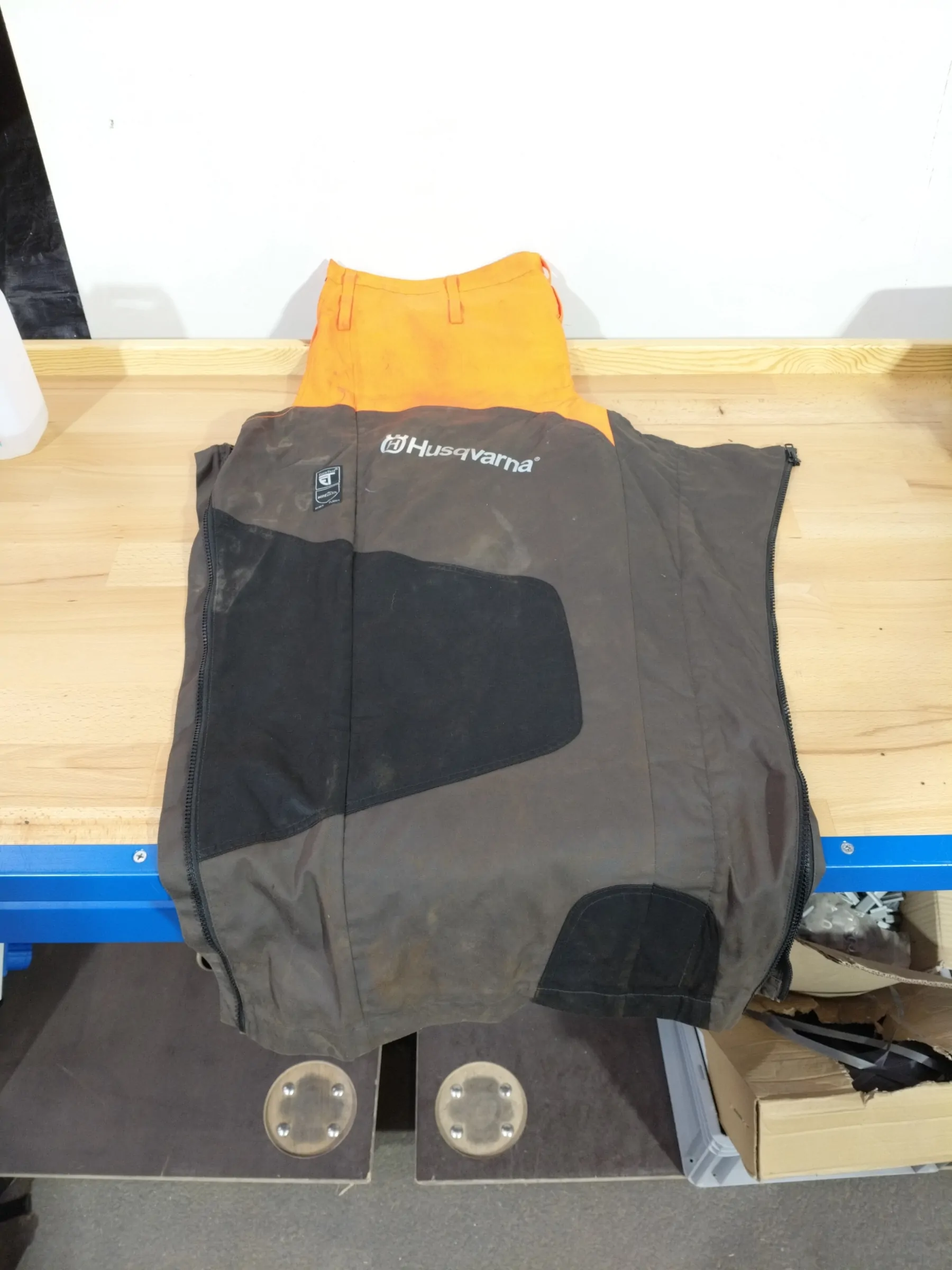 Husqvarna Classic beskyttelseschaps