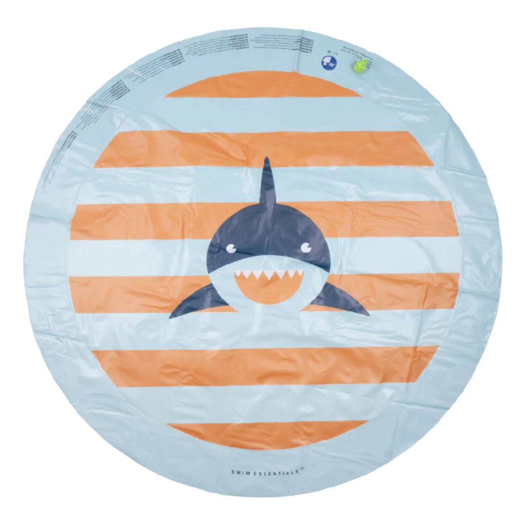 Swim Essentials: Στρώμα νερού με ψεκαστήρες - "Shark"