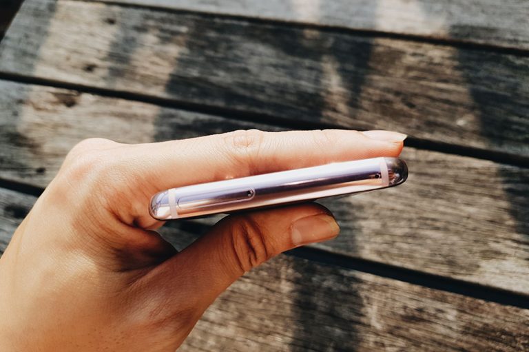 Galaxy S8瑰蜜粉顶部