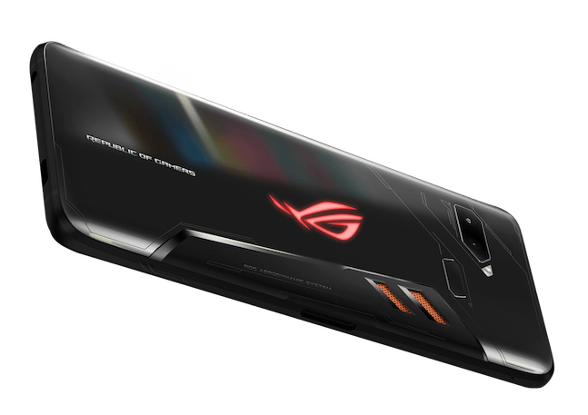 直击Asus ROG Phone发布会,精心打造誓要颠覆您的游戏体验 1