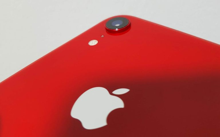 iPhone XR 单摄镜头