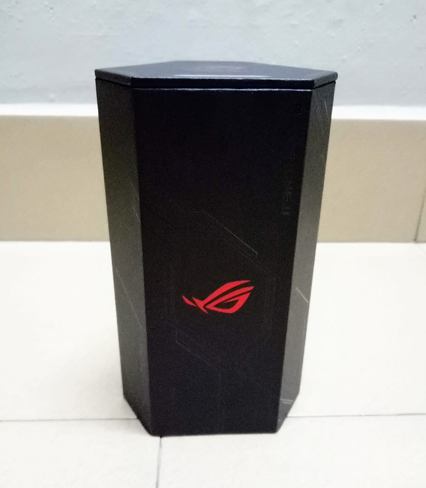 Asus ROG Phone II 简单开箱及体验 1