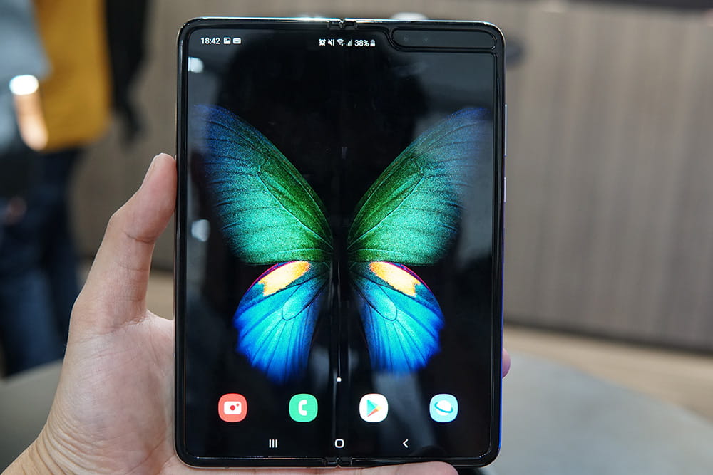 Samsung Galaxy Fold 简单上手 2