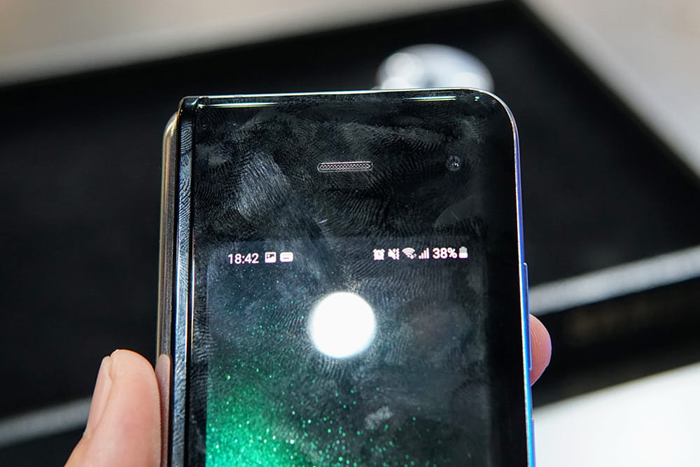 Galaxy Fold Hands On_DSC08518