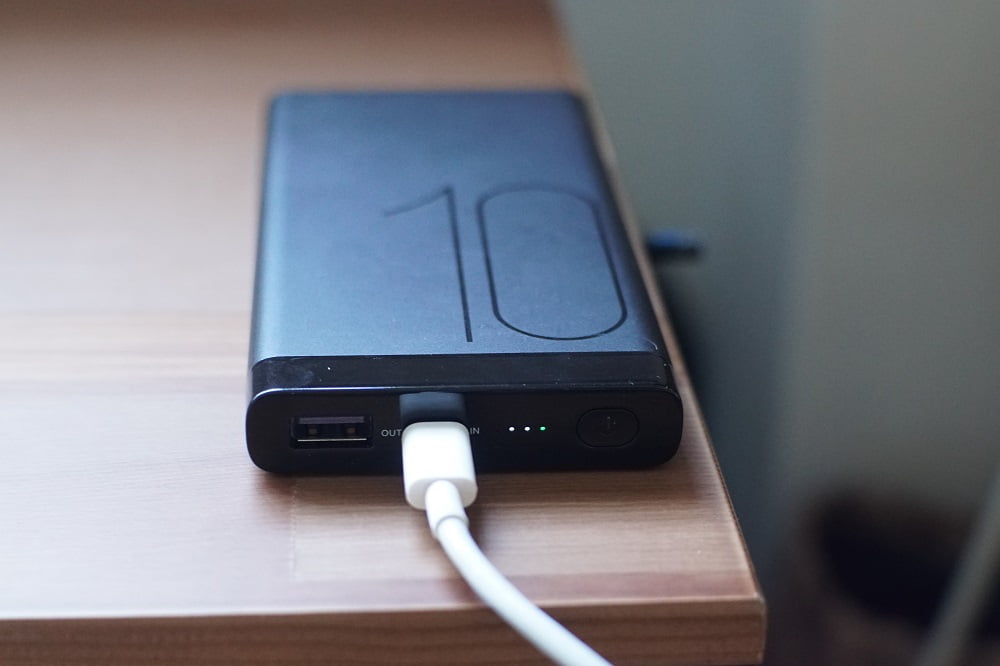 Huawei 10000mAh SuperCharge 移动电源