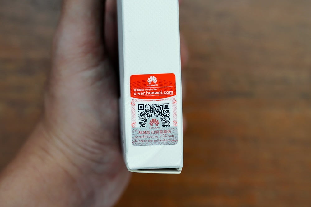 Huawei 10000mAh SuperCharge 移动电源