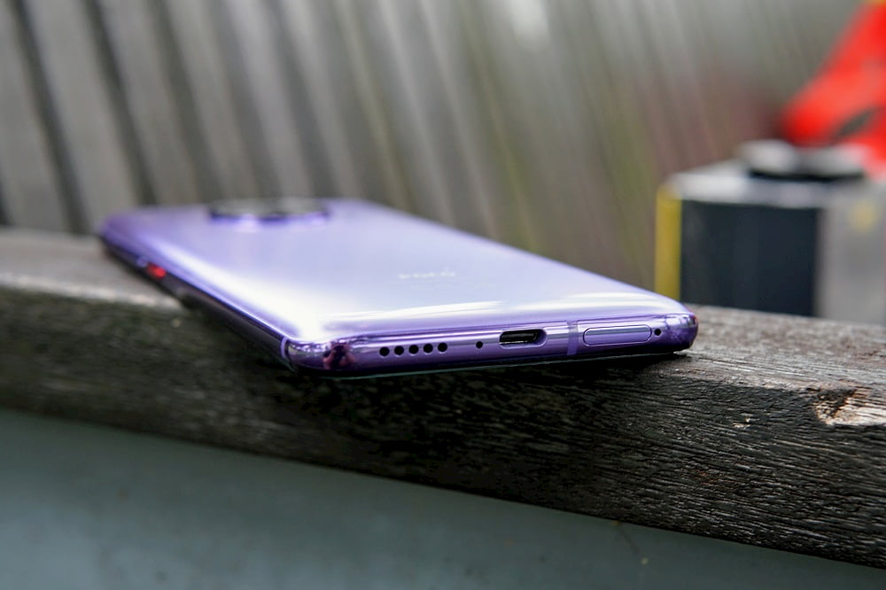 poco-f2-pro-bottom