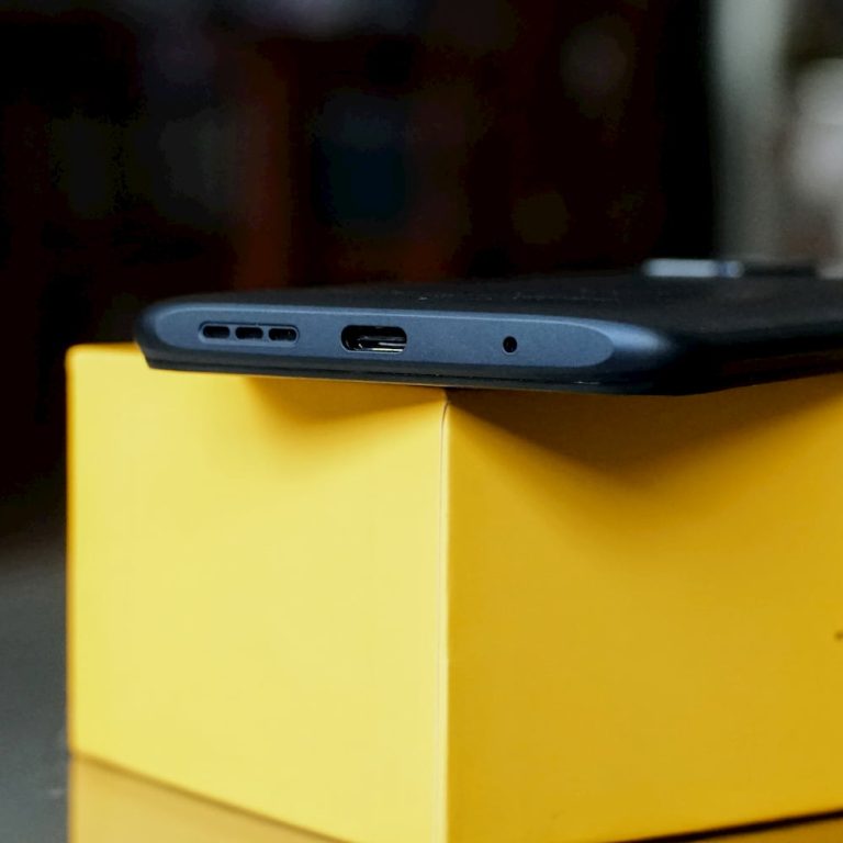 POCO M3 底部接口